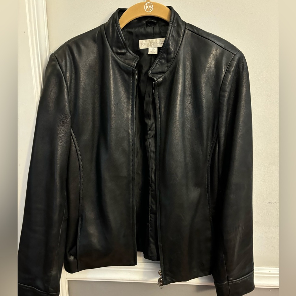 Womens petite size M leather zipper jacket by petite sophisticate.